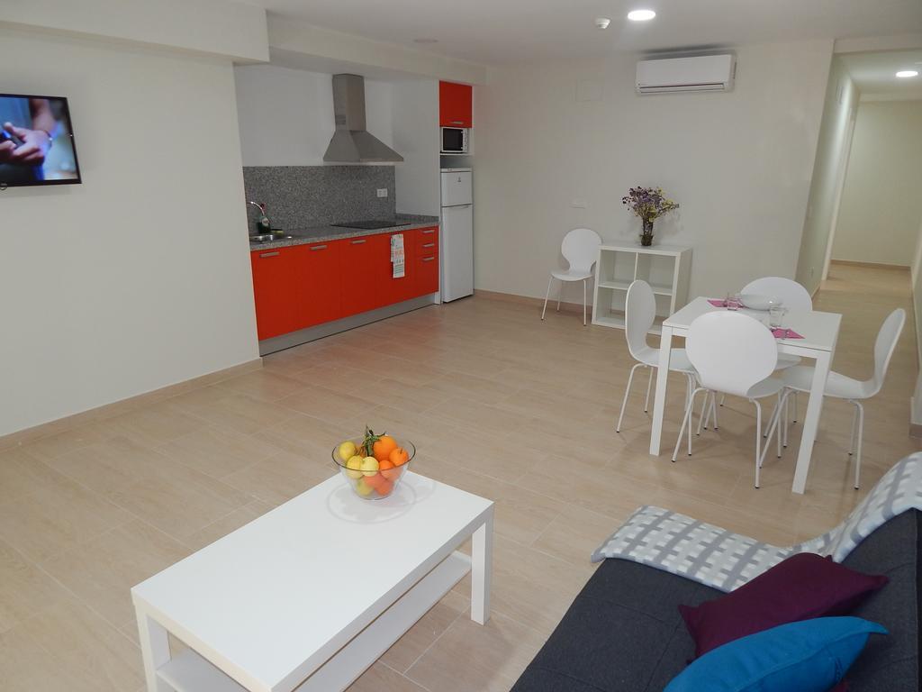Apartamentos La Rosita Μπένιντορμ Δωμάτιο φωτογραφία