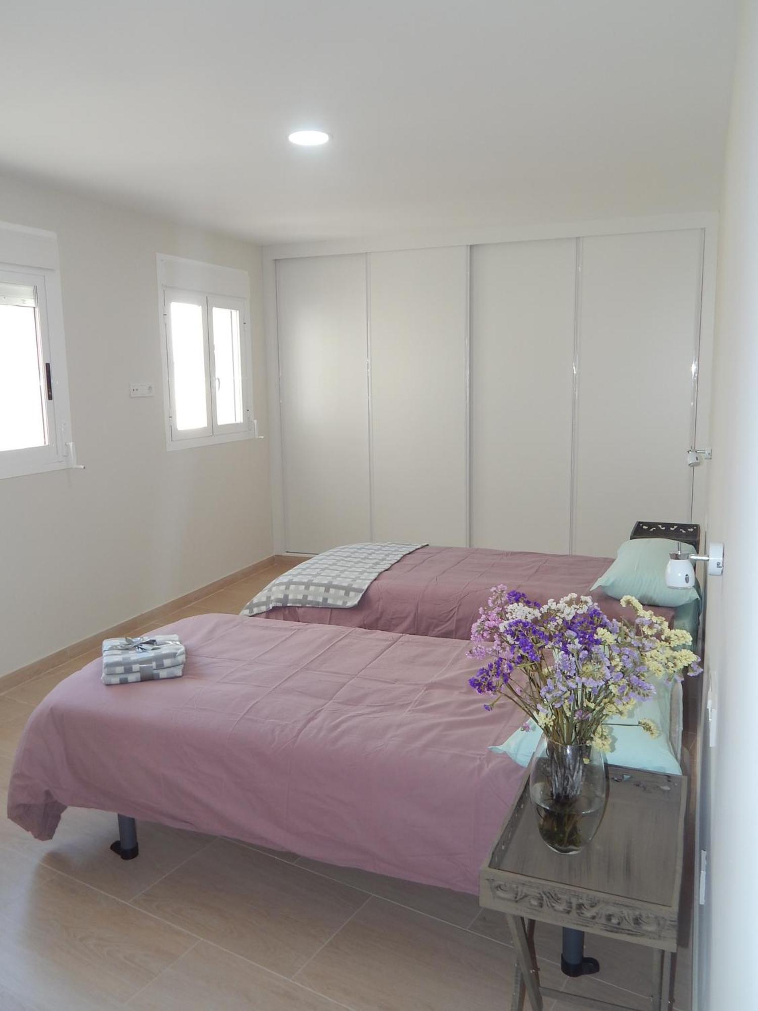 Apartamentos La Rosita Μπένιντορμ Εξωτερικό φωτογραφία