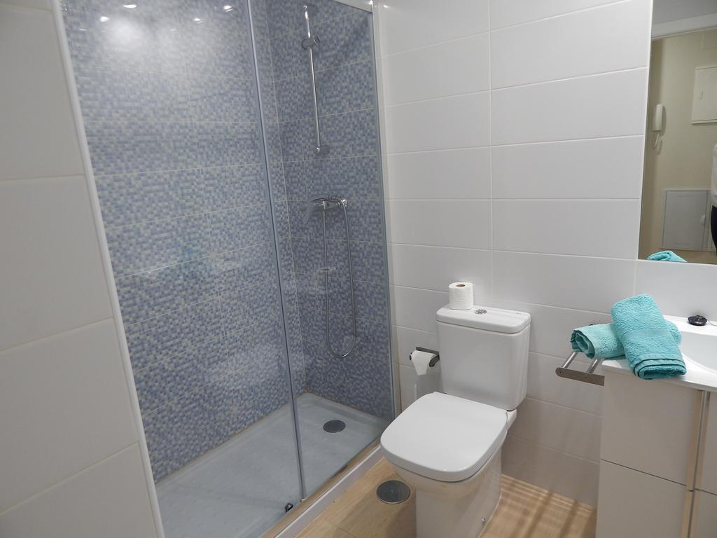 Apartamentos La Rosita Μπένιντορμ Δωμάτιο φωτογραφία
